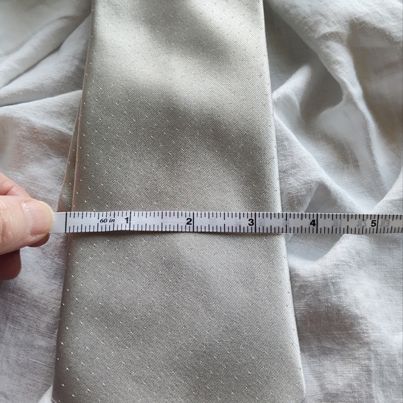 Silver Silk Tie - Picture 2 of 2